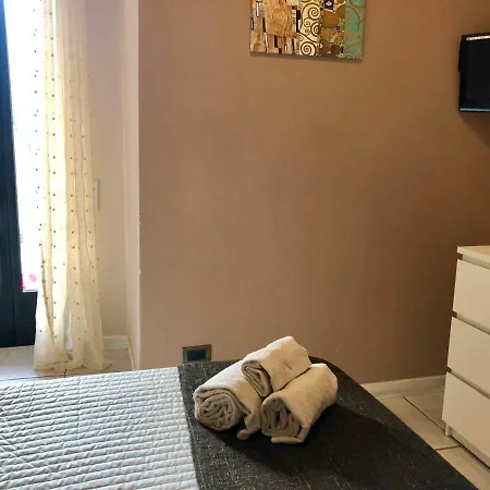 Nyaraló Samsara 1